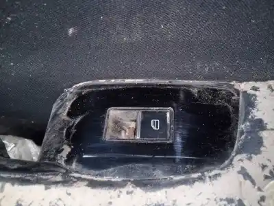 Piesă de schimb auto la mâna a doua panou comandã geamuri electrice fatã partea din dreapta pentru mazda 3 sedán (bp) evolution-x referințe oem iam 