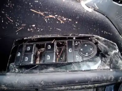 Piesă de schimb auto la mâna a doua panou comandã geamuri electrice fațã stânga pentru mazda 3 sedán (bp) evolution-x referințe oem iam 