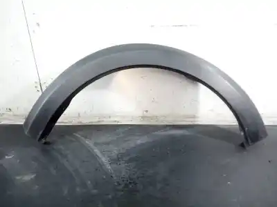 Peça sobressalente para automóvel em segunda mão aba do guarda-lamas dianteiro direito por dacia sandero laureate referências oem iam 6387469i8r