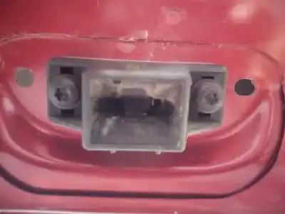 Peça sobressalente para automóvel em segunda mão fechadura do mala por dacia sandero laureate referências oem iam 