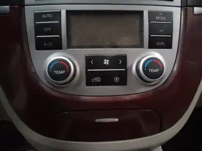 Second-hand car spare part climate control for hyundai santa fe (bm) 2.2 crdi cat oem iam references 