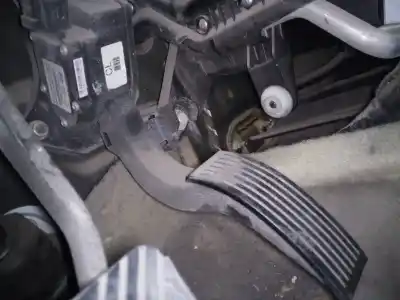 Second-hand car spare part accelerator pedal for hyundai santa fe (bm) 2.2 crdi cat oem iam references bb10122a2b100