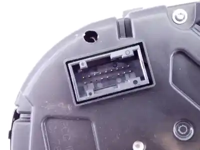 Peça sobressalente para automóvel em segunda mão quadrante por skoda fabia active referências oem iam 6v0920740c e2-a1-33-1 a2c13557700