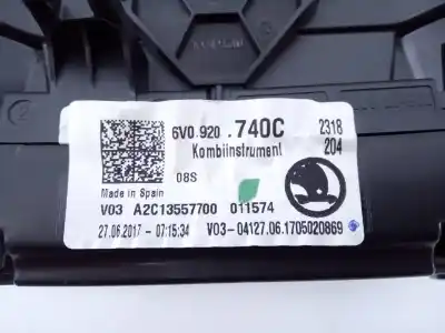 Peça sobressalente para automóvel em segunda mão quadrante por skoda fabia active referências oem iam 6v0920740c e2-a1-33-1 a2c13557700