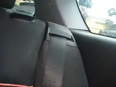 Peça sobressalente para automóvel em segunda mão cinto de segurança traseiro esquerdo por bmw serie 1 berlina (e81/e87) 118i referências oem iam 