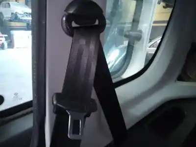 Автозапчасти б/у задний правый ремень безопасности за opel combo d cargo l2h1 2.4t ссылки oem iam 