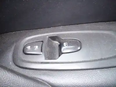 Pezzo di ricambio per auto di seconda mano Interruttore Alzacristalli Anteriore Destro per RENAULT KADJAR Bose Edition Riferimenti OEM IAM   