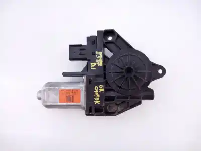 Recambio de automóvil de segunda mano de motor elevalunas delantero izquierdo para jeep gr.cherokee (wk) 3.0 crd overland referencias oem iam 931401102