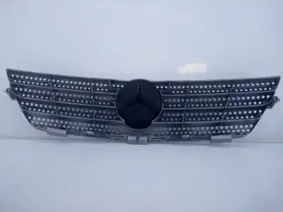 Second-hand car spare part front grille for mercedes-benz clase c (w203) sportcoupe * oem iam references a2038801283 p2-a2-28 