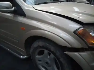 Автозапчасти б/у переднее правое крыло за ssangyong kyron 200 xdi limited ссылки oem iam   