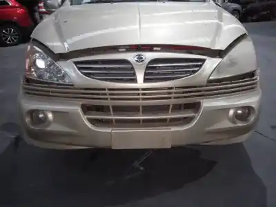 Pièce détachée automobile d'occasion LE PARE-CHOC AVANT pour SSANGYONG KYRON  Références OEM IAM   