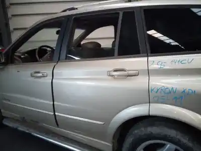 Автозапчасти б/у задняя левая дверь за ssangyong kyron 200 xdi limited ссылки oem iam   