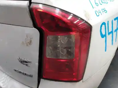 Автозапчастина б/у правий ліхтар для kia carens (un) active посилання на oem iam 