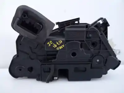 Pezzo di ricambio per auto di seconda mano serratura porta anteriore sinistra per skoda rapid active riferimenti oem iam 5e1837015a e1-b6-4-2 