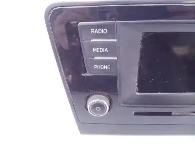 Second-hand car spare part audio system / radio cd for skoda rapid active oem iam references 5ja035871 e2-a1-10-7 