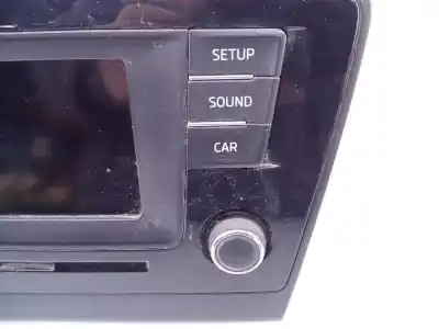 Second-hand car spare part audio system / radio cd for skoda rapid active oem iam references 5ja035871 e2-a1-10-7 