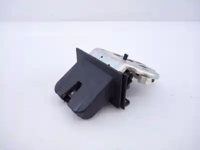 Second-hand car spare part trunk lock for skoda rapid active oem iam references 8r0827505a e1-a5-39-2 