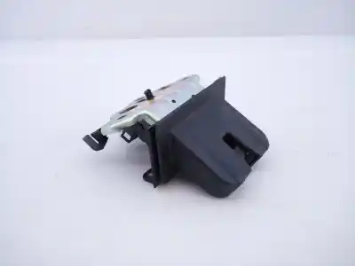 Second-hand car spare part trunk lock for skoda rapid active oem iam references 8r0827505a e1-a5-39-2 