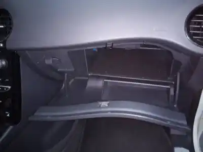 Автозапчастина б/у бардачок для renault koleos dynamique посилання на oem iam   