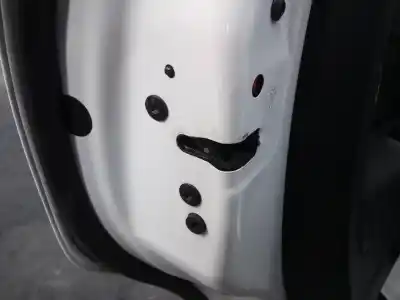 Peça sobressalente para automóvel em segunda mão fechadura da porta traseira esquerda por citroen c3 live referências oem iam 