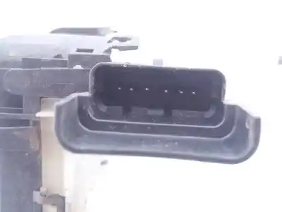 Second-hand car spare part left front door lock for citroen c3 live oem iam references 16942935 e1-a4-52-1 3308m513l7