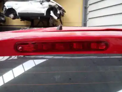 Peça sobressalente para automóvel em segunda mão farolim de travão central por citroen c3 live referências oem iam 