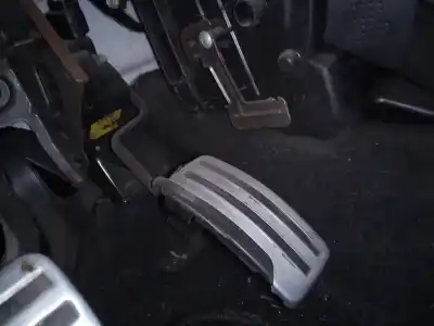 Second-hand car spare part ACCELERATOR PEDAL for NISSAN QASHQAI (J10)  OEM IAM references 0611B  20206