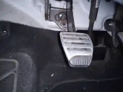 Peça sobressalente para automóvel em segunda mão pedal da embreagem por nissan qashqai (j10) tekna referências oem iam 