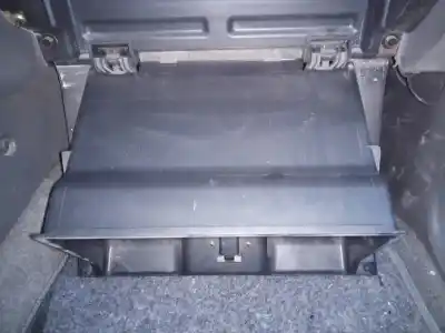 Автозапчасти б/у бардачок за mitsubishi montero (v60/v70) 3.2 di-d avance ссылки oem iam   