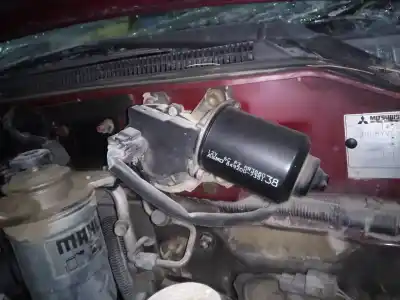 Pièce détachée automobile d'occasion Moteur D'essuie-glace Avant pour MITSUBISHI MONTERO (V60/V70) 3.2 DI-D Avance Références OEM IAM MR388038  8492007351