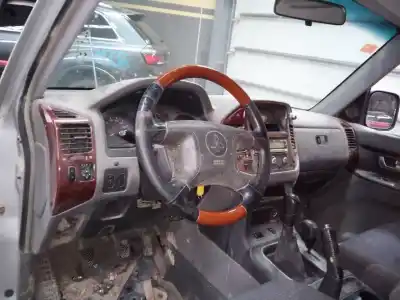 Автозапчасти б/у панель приборов за mitsubishi montero (v60/v70) 3.2 di-d avance ссылки oem iam   