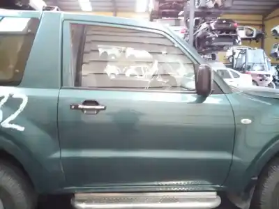 Second-hand car spare part front right door for mitsubishi montero (v60/v70) 3.2 di-d all-four oem iam references 