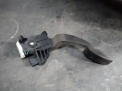 Pezzo di ricambio per auto di seconda mano pedale dell acceleratore per opel corsa d cosmo riferimenti oem iam 13305804