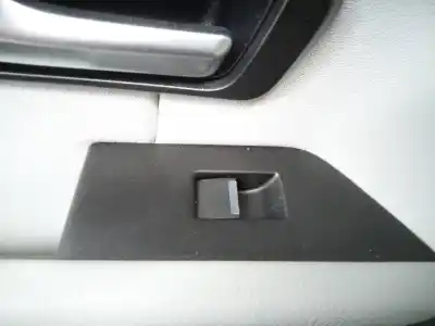 Peça sobressalente para automóvel em segunda mão botão / interruptor elevador vidro traseiro esquerdo por land rover evoque pure referências oem iam 