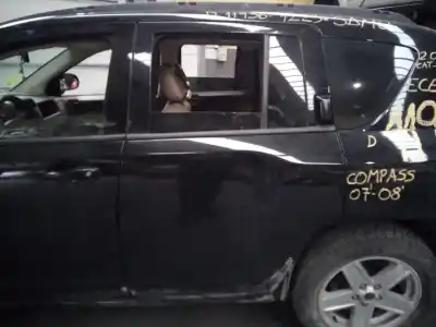 Tweedehands auto-onderdeel deur links achter voor jeep compass limited oem iam-referenties 