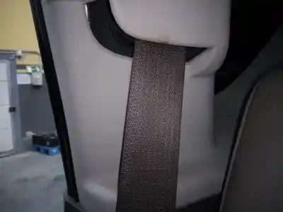 Tweedehands auto-onderdeel veiligheidsriem rechts achter voor jeep compass limited oem iam-referenties 