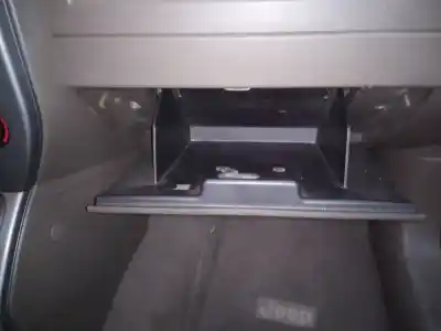 Peça sobressalente para automóvel em segunda mão porta luvas por jeep compass limited referências oem iam   