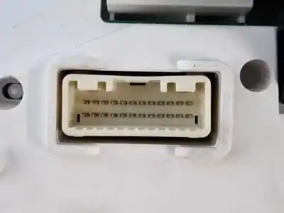 Peça sobressalente para automóvel em segunda mão quadrante por mazda 6 kombi () (.2012->) luxury awd referências oem iam 7tgml6b e3-b5-24-1 0755792