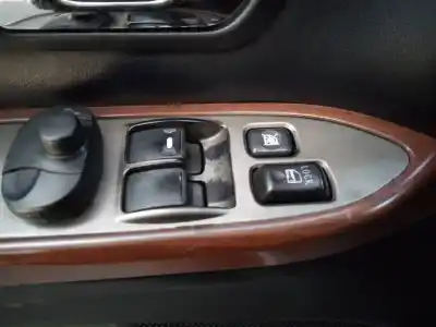 Автозапчасти б/у выключатель левого переднего окна за mitsubishi montero (v80/v90) 3.2 di-d cat ссылки oem iam 