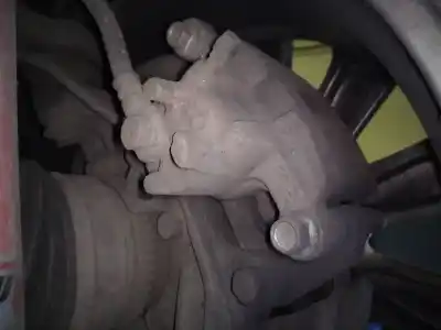 Автозапчастина б/у задній правий гальмівний супорт для MITSUBISHI MONTERO (V80/V90) 3.2 DI-D CAT Посилання на OEM IAM   