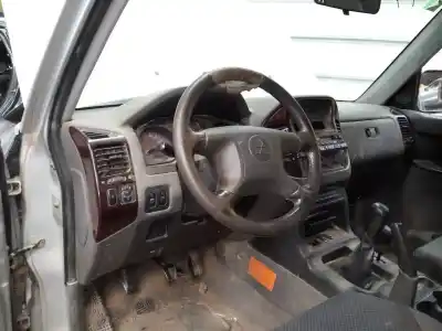 Second-hand car spare part dashboard for mitsubishi montero (v60/v70) 3.2 di-d avance oem iam references 