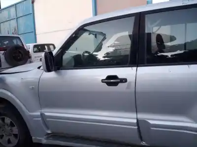 Автозапчасти б/у левая передняя дверь за mitsubishi montero (v60/v70) 3.2 di-d all-four ссылки oem iam   