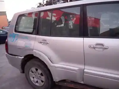 Автозапчастина б/у двері задні праві для mitsubishi montero (v60/v70) 3.2 di-d all-four посилання на oem iam   
