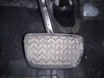 Pezzo di ricambio per auto di seconda mano Pedale Del Freno per TOYOTA PRIUS (NHW30) Plug-in Hybrid Advance Riferimenti OEM IAM   