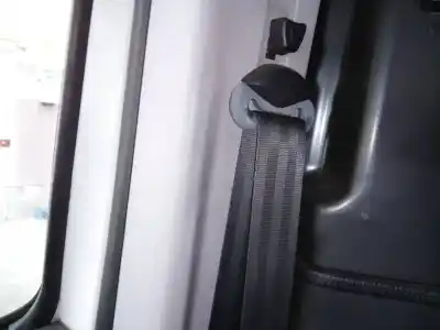 Автозапчастина б/у передній правий ремін безпеки для opel combo d kasten l1h1 2.4t посилання на oem iam 