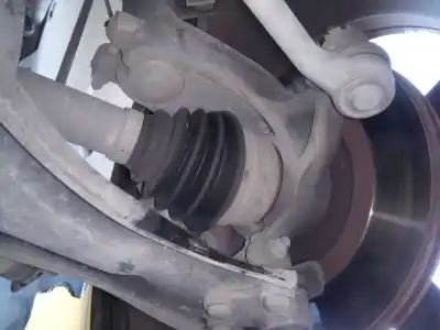 Pezzo di ricambio per auto di seconda mano attacco anteriore destro per citroen c3 collection riferimenti oem iam 