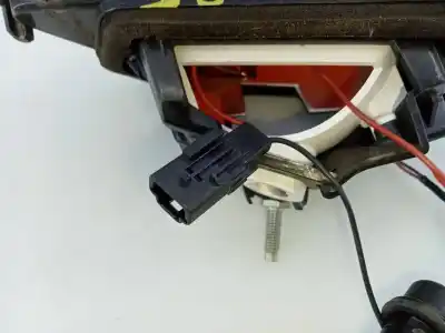 Second-hand car spare part left tailgate door light for renault clio iv dynamique oem iam references  e1-a1-43-2 