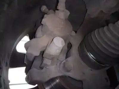 Pezzo di ricambio per auto di seconda mano pinza freno anteriore destra per renault clio iv dynamique riferimenti oem iam 