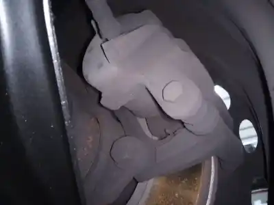 Автозапчастина б/у передній лівий гальмум для dacia lodgy ambiance посилання на oem iam 