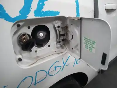 Автозапчастина б/у зовнішній пливний колпак для dacia lodgy ambiance посилання на oem iam   